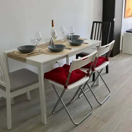 Beautiful New Studio Near The *